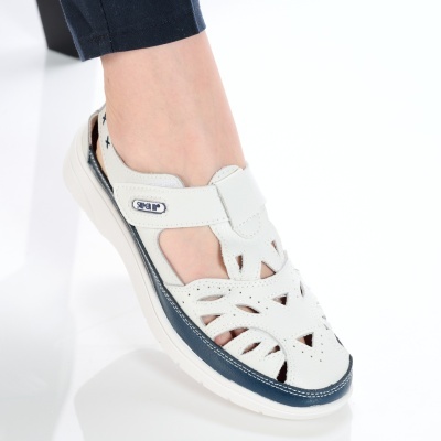 Sandale dama piele naturala perforate cu arici – RYA White&Navy
