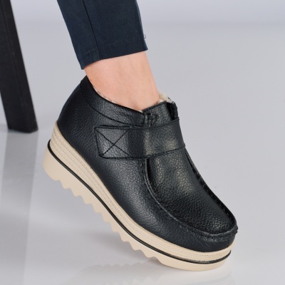 Ghete dama piele naturala imblanite talpa striata – JESSIE Black
