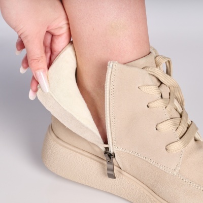 Ghete dama piele naturala intoarsa imblanite – LISANDRA Beige - Img 4