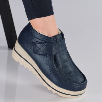 Ghete dama piele naturala imblanite talpa striata – JESSIE Blue