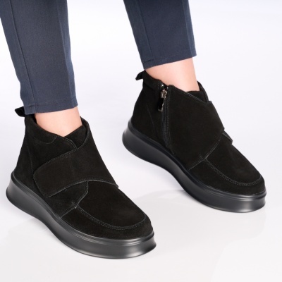 Ghete dama piele naturala intoarsa imblanite – MARIBEL Black