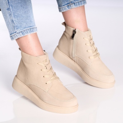 Ghete dama piele naturala intoarsa imblanite – LISANDRA Beige