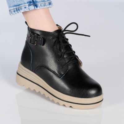 Ghete dama piele naturala imblanite talpa striata – NANCY Black - Img 2
