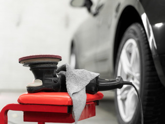 Întrebări frecvente despre polish auto – ce trebuie să știi dacă vrei să-l faci acasă