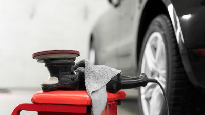 Întrebări frecvente despre polish auto – ce trebuie să știi dacă vrei să-l faci acasă