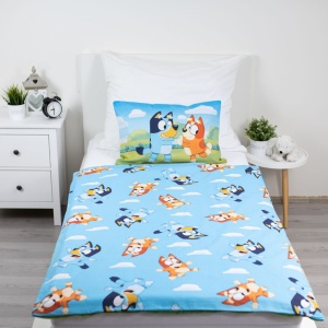 Bluey Happy Family set de lenjerie de pat pentru copii, 100×135cm, 40×60 cm - Img 3