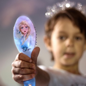 Disney Regatul de gheață Elsa perie de păr 21 cm - Img 3