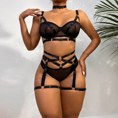 Set Lenjerie intima cu bretele negru m2