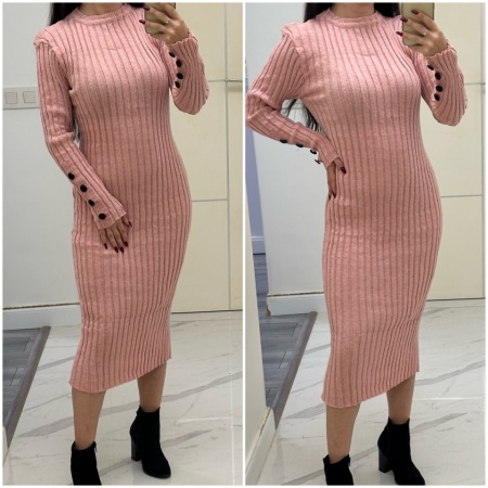 Rochie tricotata Lola midi cu nasturi roz