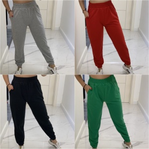 Pantaloni de trening cu elastic