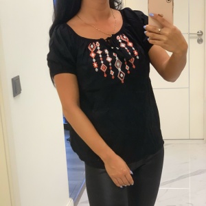 Ie dama negru M2