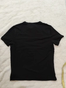 Tricou GUESS Negru Slim Fit Logo Graphic - Img 3