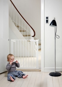 BabyDan Premier sigurnosna ogradica sa 4 produžetka 99–106.3 cm – bez bušenja (pressure fit), bela - Img 8