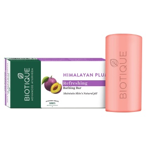 Săpun Răcoritor cu Prune de Himalaya Pachet 3 Bucati