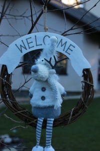 Coroniță din Ratan cu Figurină Festivă și Mesaj „Welcome” - Img 4