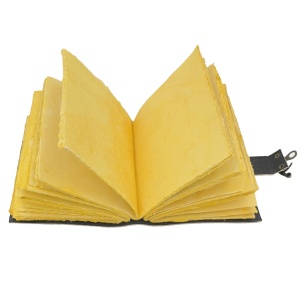 Jurnal Vintage din Piele Grimoire – Model Soarele și Luna - Img 4