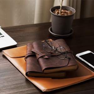 Jurnal Vintage din Piele Naturală – Pagini Liniate Craft, Design Minimalist cu Închidere prin Înfășurare - Img 2
