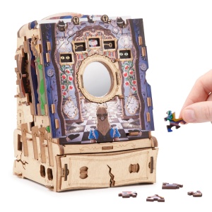 iDventure Cluepuzzle Wonderbox of Alice – Puzzle 3D și Escape Room din Lemn