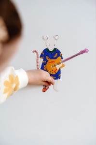 Joc Magnetic "Meserii Creative" – Explorează Lumea Artelor! - Img 4