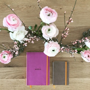 Notebook A5 Rhodiarama, 80 file, ivory, dictando, lila - Img 3