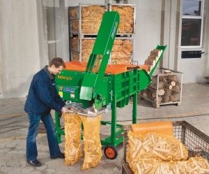 Despicator lemn orizontal AutoSplit 250 - actionare la priza de putere a tractorului/motor electric 3 kW - Img 2
