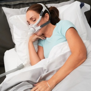 Pachet AutoCPAP ResMed AirSense 10 AutoSet + AirFit F40 + Umidificator + Furtun Incalzit - Img 2