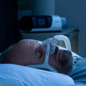 Pachet AutoCPAP ResMed AirSense 11 AutoSet + AirFit N20 + Umidificator + Furtun Incalzit - Img 2