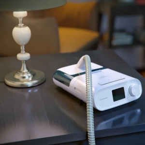 Aparat AutoCPAP DreamStation Philips cu Umidificator - Img 2