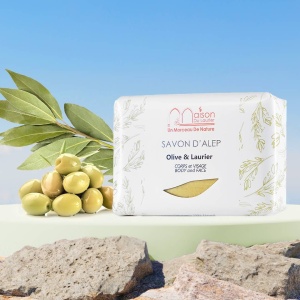 Sapun Solid Natural de Alep cu 3% ulei de dafin, cu efect hidratant, pentru utilizare zilnica de catre intreaga familie, fabricat artizanal in Siria, 100g, Maison du Laurier - Img 2