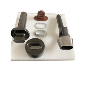 Detaliu stanță profesională capsă ovală 42 x 22 mm pentru prelate