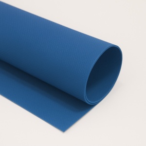 Prelată PVC 550 gr/mp pentru remorci, hale și depozite