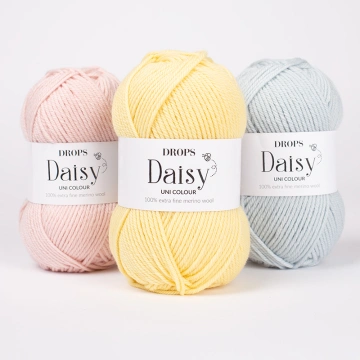 DROPS Daisy Uni Color 35 Dark Brown - Img 3