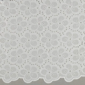 Material Bumbac Brodat Flori