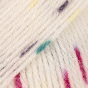 DROPS Fabel Print 925 Berries & Cream