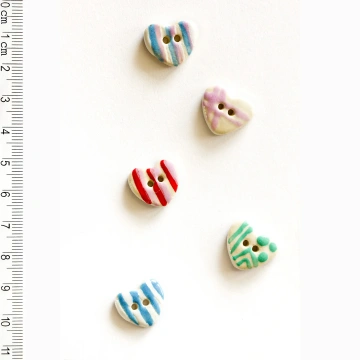 Nasturi Inimioare cu Model - Incomparable Buttons