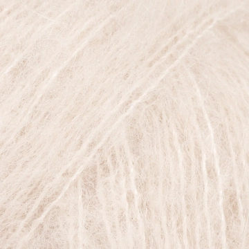 DROPS Brushed Alpaca Silk Uni Color 40 Marzipan