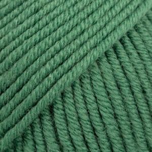 DROPS Merino Extra Fine Uni 31 Forest Green