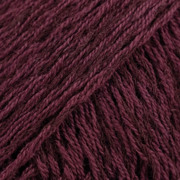 DROPS Belle Uni Color 40 Plum Wine
