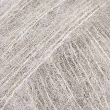 DROPS Brushed Alpaca Silk Uni Color 02 Light Grey