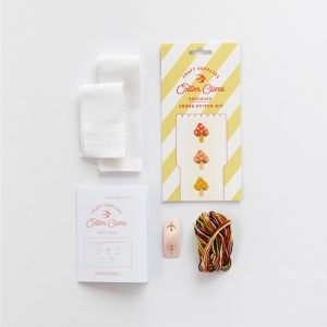Kit de Broderie in Cruciulite - Semn de Carte Ciupercute