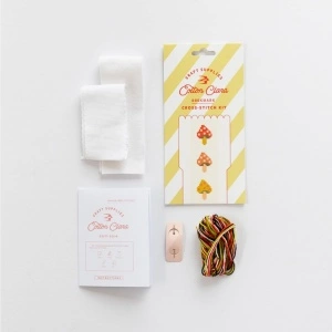 Kit de Broderie in Cruciulițe - Semn de Carte Ciupercuțe