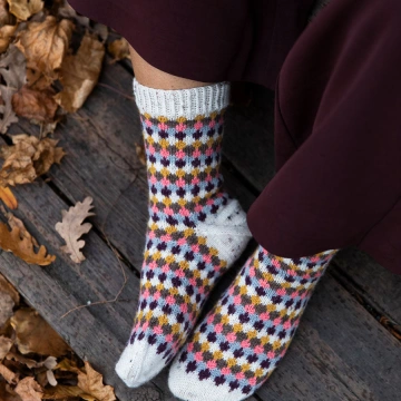 52 Weeks of Scrap Yarn - Laine Publishing - Img 6