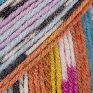 DROPS Fabel Print 923 Country Fair