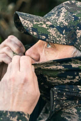 Bluză Tehnică Jack Pyke Roll Neck Digicam – Camuflaj, Respirabilă și Elastică - Img 8