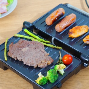 Gratar electric BÖHM HOME BEGM100S, 1000 W, placi reversibile grill / plane, deschidere 180° - Img 16