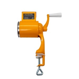 Masina manuala de macinat nuci si branza ROTOR RY-160, razatoare metalica, fixare pe masa cu clema, pentru nuci, alune, branza si cascaval tare - Img 1