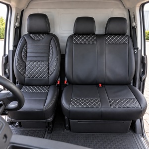 Set huse auto 2+1 din Piele ecologică – pentru un scaun individual și banchetă de două locuri ,negru cu cusaturi albe
