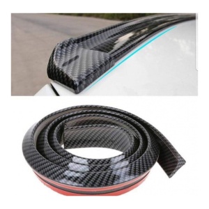 Eleron auto universal din cauciuc tip M Carbon Design lungime 150 cm x 3.5 cm latime cu capete din plastic ATA2735