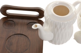 Set cafea/ceai elegant din porțelan în relief cu suport din bambus maro închis - Img 3