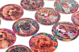 Suporturi pahare cu câini design artistic colorat, bază din plută